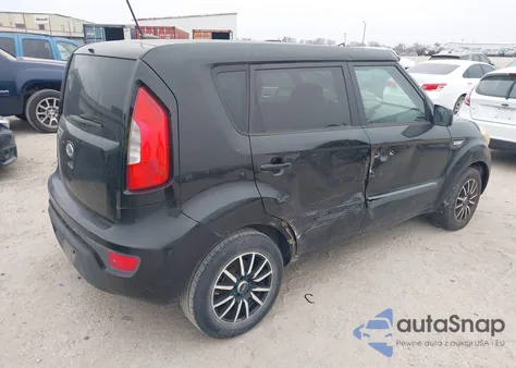 2012 Kia Soul z USA, uszkodzony, nr VIN KNDJT2A52C7742378
